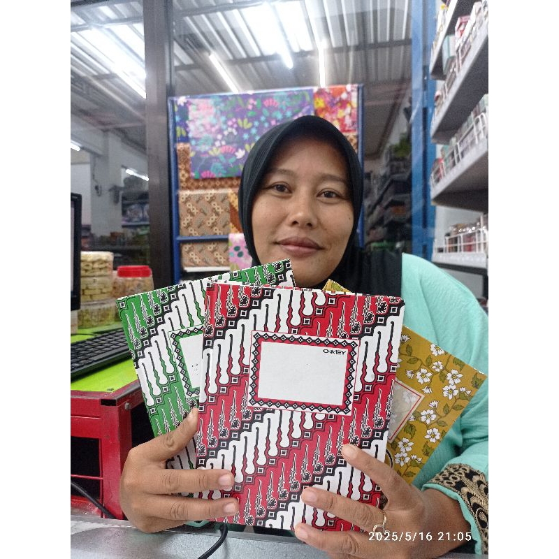 

BUKU NOTES OAKEY UKURAN KWARTO