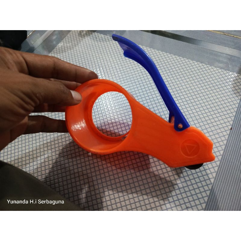 

( 1 pcs ) alat pemotong lakban