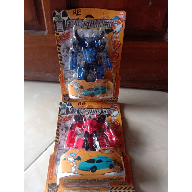 Mainan robot transformer/mainan robot mobil