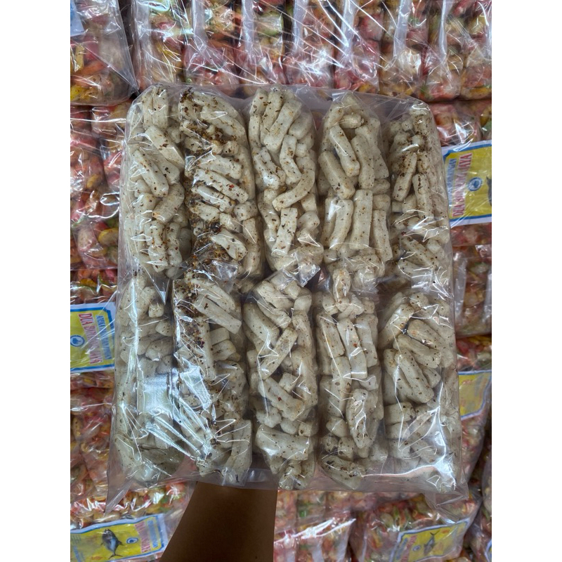 

Krupuk stik kotak 1pak isi 10pcs pedas Kering Cemilan