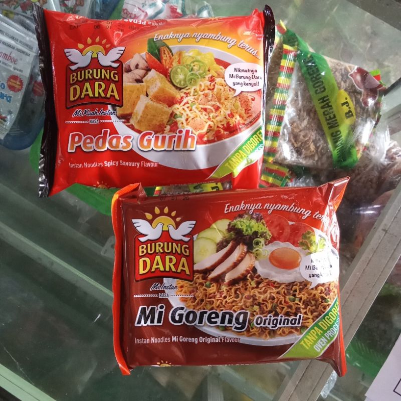 

mie burung dara kuah pedas dan original/mie instan burung dara/mie goreng burung dara original/mie kuah pedas burung dara/mie burung dara enak/mie kuah pedas/mie instan/makanan siap saji/mie burung dara terbaru