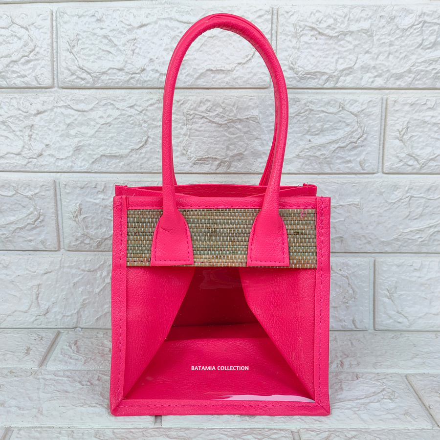 

Tas Hampers Mika Mendong Untuk 2 Toples Biggy (Pink) Keranjang Parcel Hari Raya