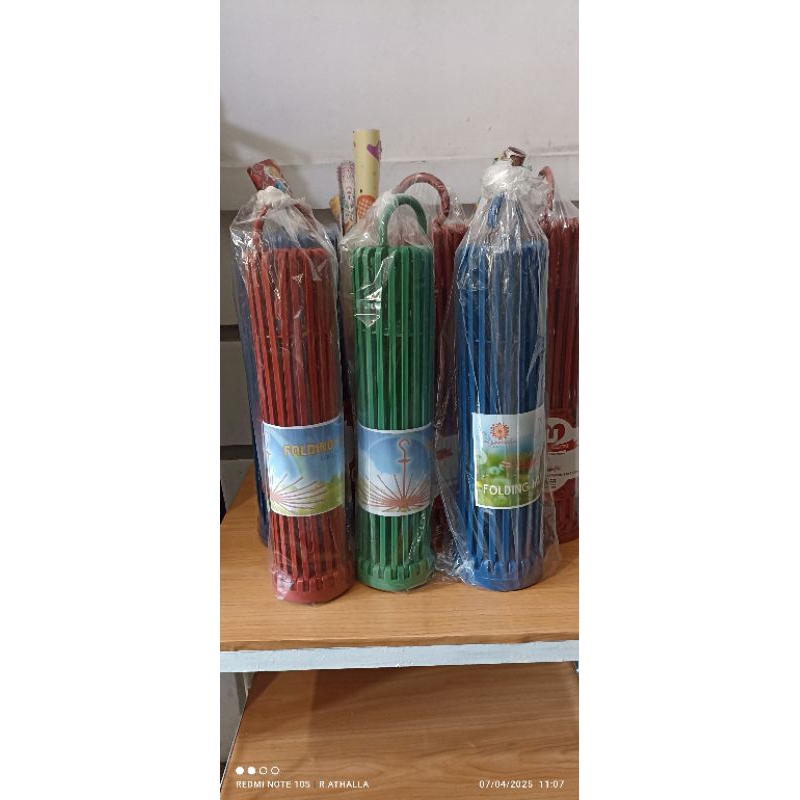 gantungan baju putar bayi