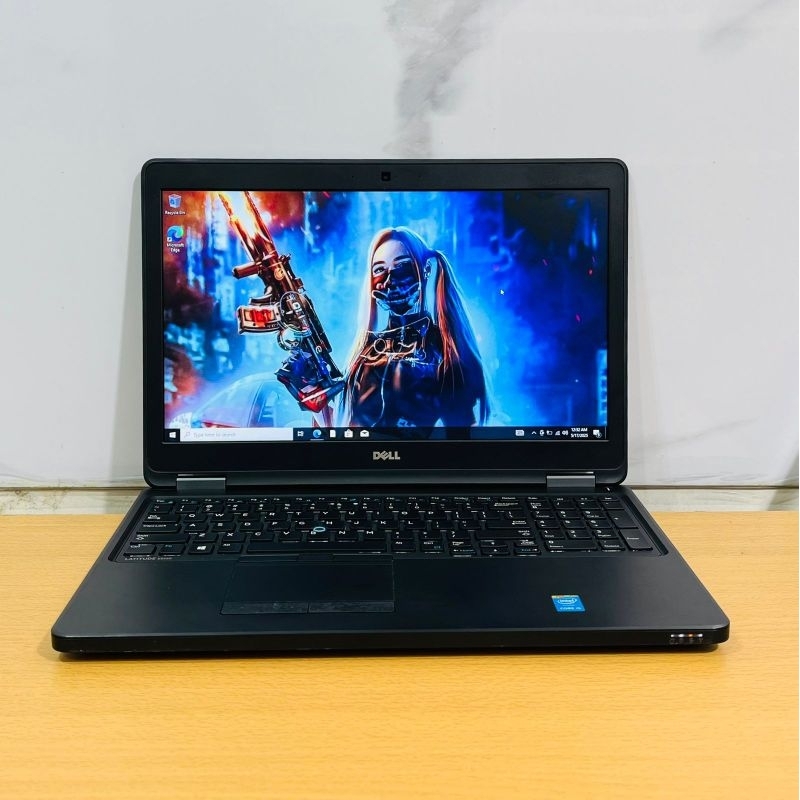 Dell Latitude E5550 ( Core i5-5200U 5th Gen)