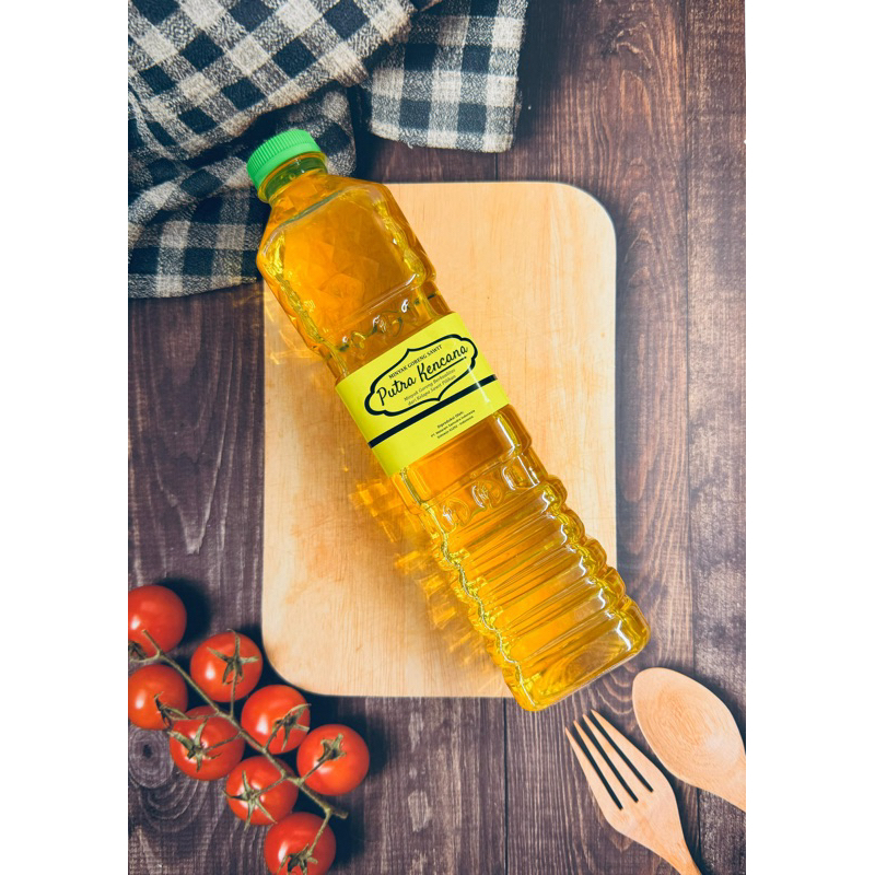 

Minyak Goreng PUTRA KENCANA MURAH 14.000/ botol