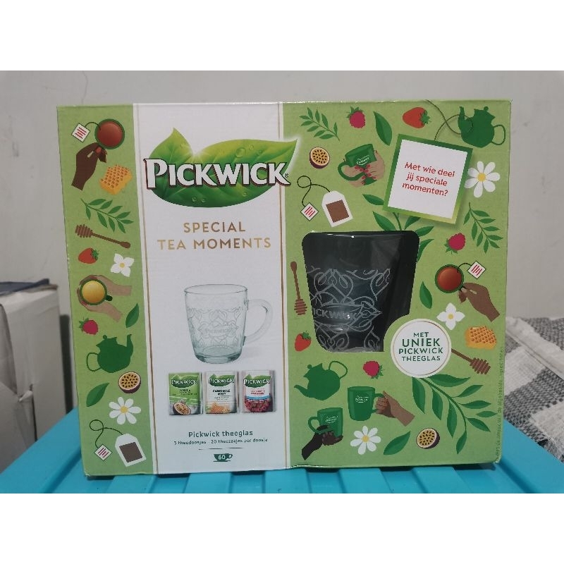 

Pickwick Thee met Glas Geschenkset | Pickwick Tea with Glass Gift Set