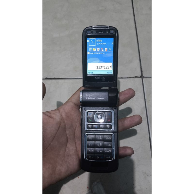 Nokia n93 bahan