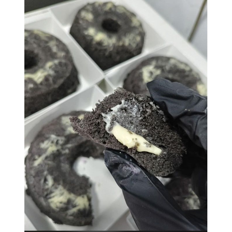 

KUE BOLU KETAN HITAM LUMER KEJU / BOLU KETAN HITAM