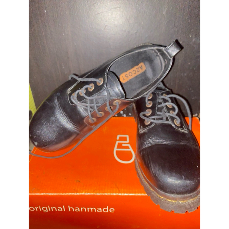 Preloved Sepatu Boots Wanita Azcost