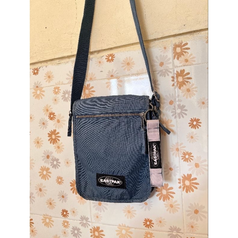 SlingBag Eastpak