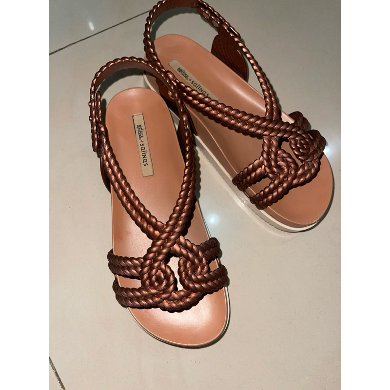 preloved sendal melissa (original) size: 38 , flat shoes / slippers wanita