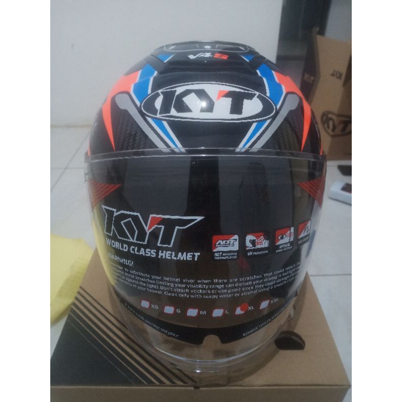 KYT KYOTO REPAINT DUCATI Panigale