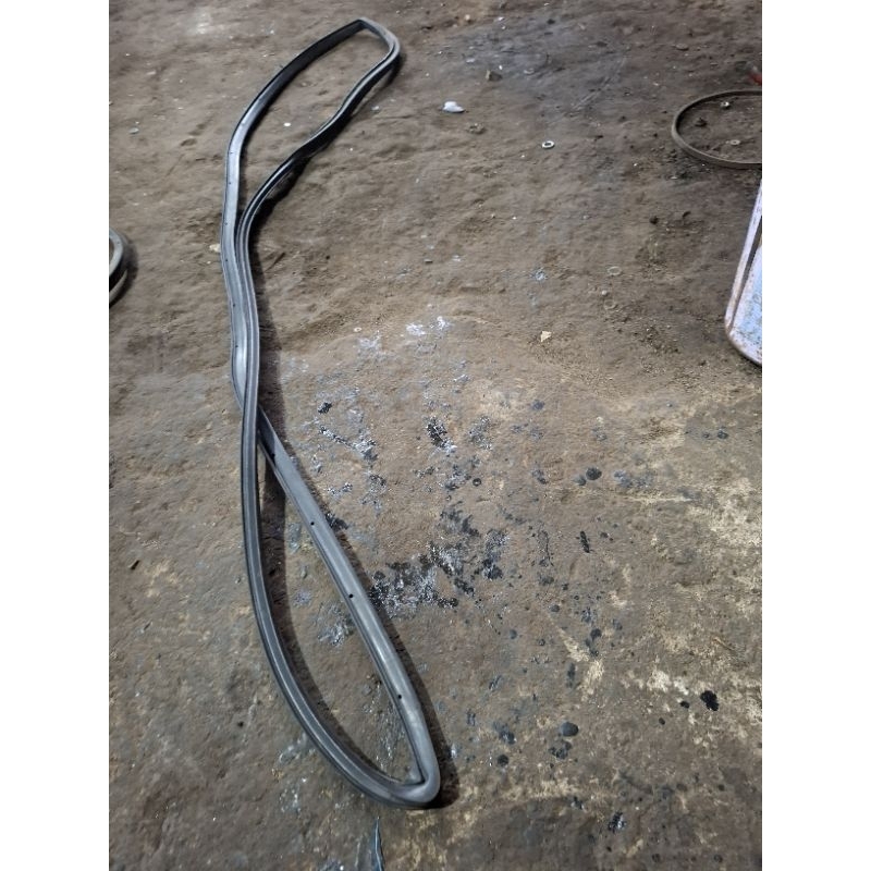 karet pintu kanan depan grand civic/civic lx