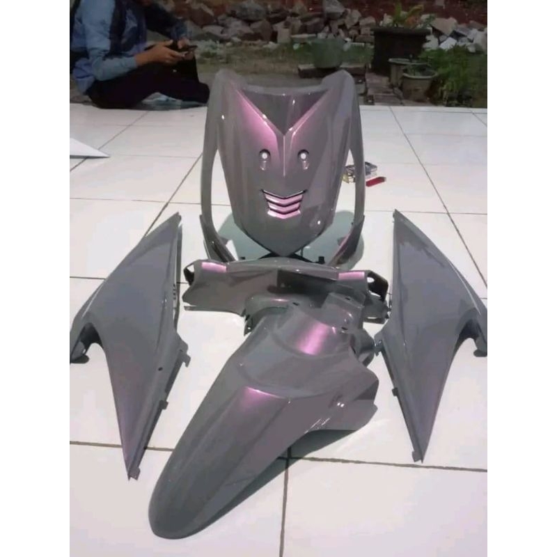 full body halus honda beat karbu warna silver lembayung ungu