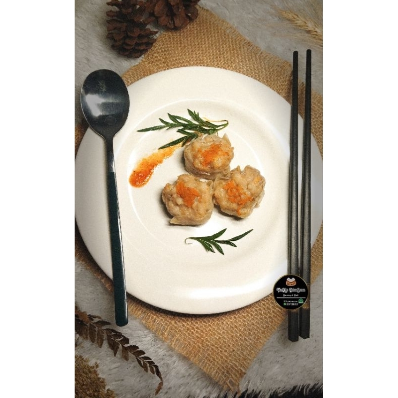 

YueQis Dimsum Ayam Frozen Isi 12pcs / 6pcs + Saus