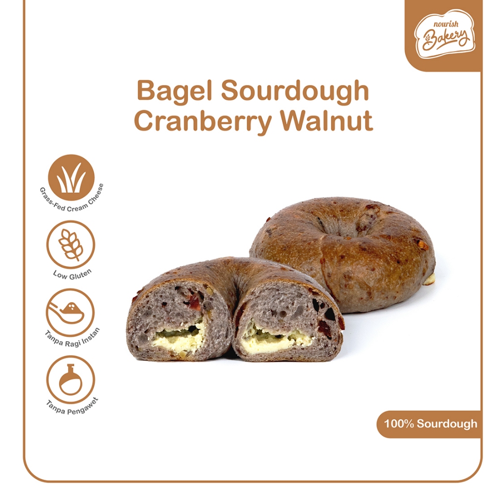 

Bagel Cranberry Walnut Cream Cheese - 100% Sourdough Bagel Cranberry Walnut dengan isian Cream Cheese Long Fermentation 100gr