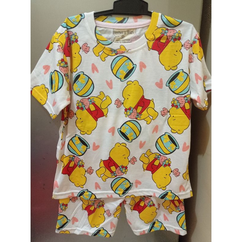 Setelan Winnie The Pooh size 6