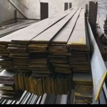 plat strip besi 3mm x 20mm x 6000mm / strip besi