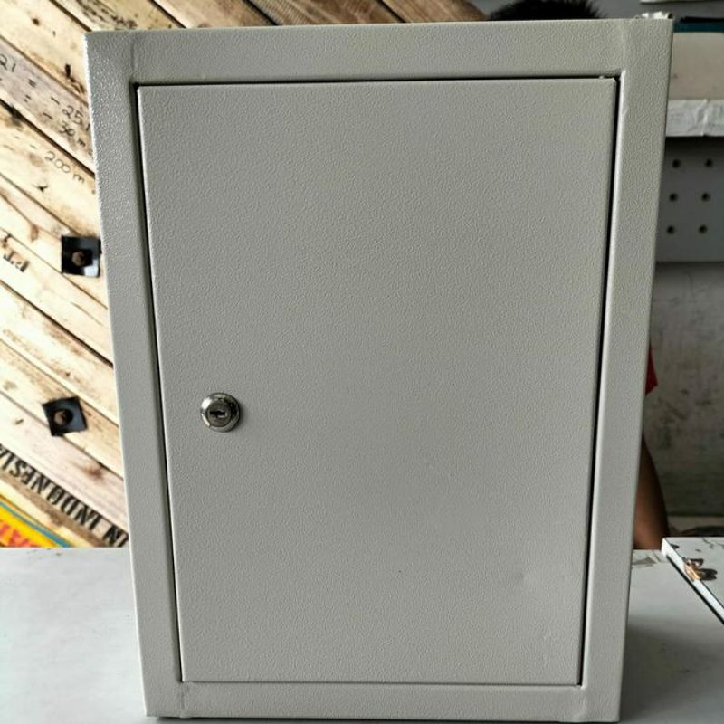 BOX PANEL INDOR 30X40X18 TEBAL 1mm