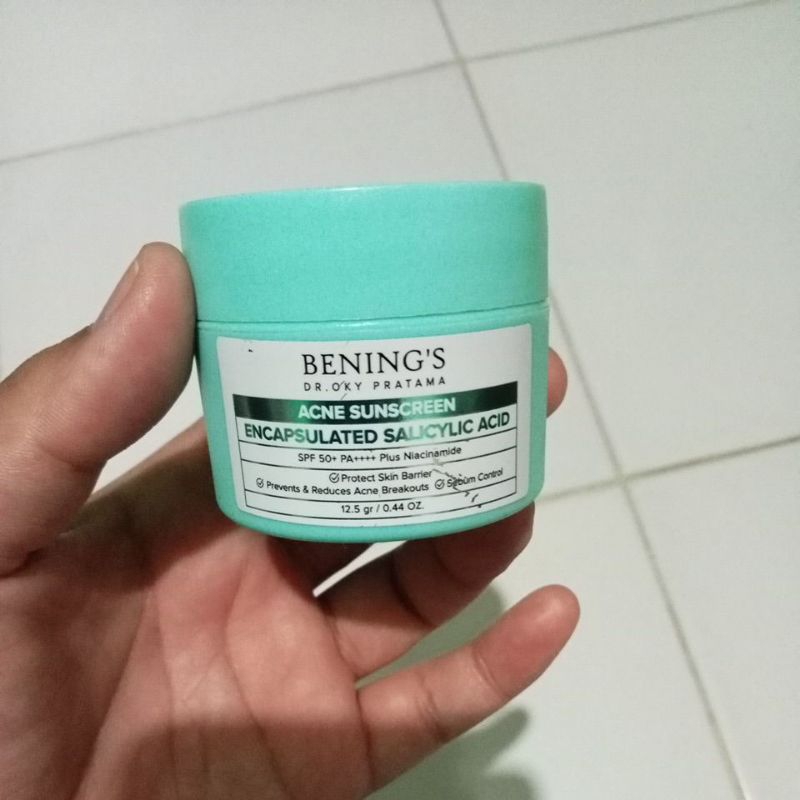 Acne sunscreen Day cream Bening's Clinic