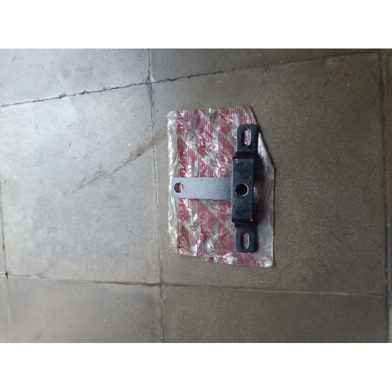 Besi dudukan plat depan motor Honda Astrea grand legenda impressa merek alfa