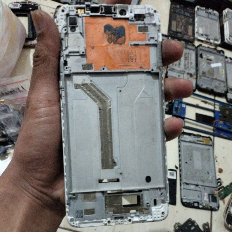Frame Tatakan lcd xiaomi s2 original copotan.....