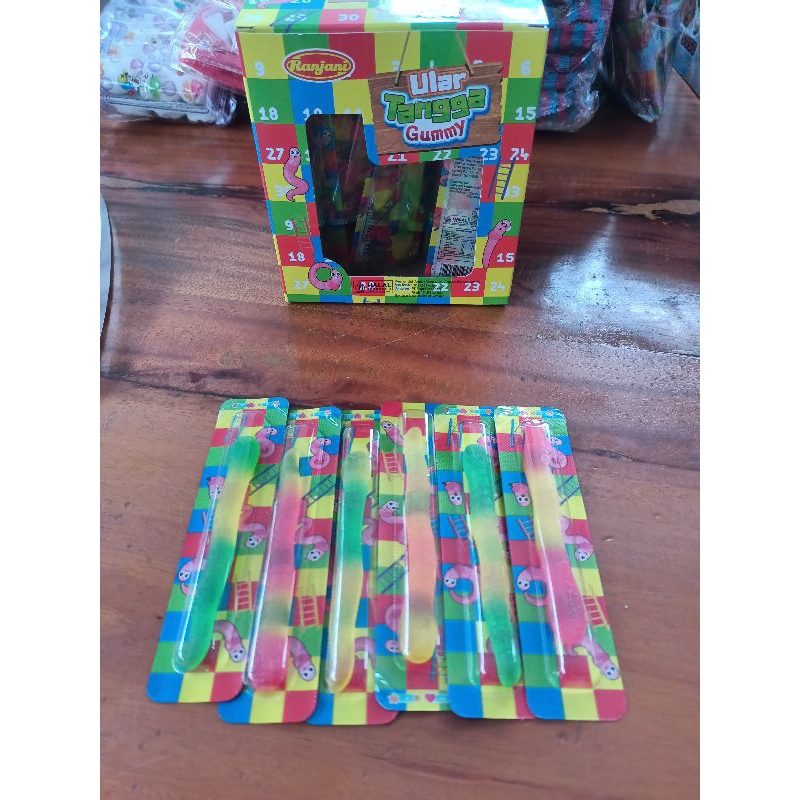 

Permen gummy ular tangga rasa buah 1 box isi 30 pcs
