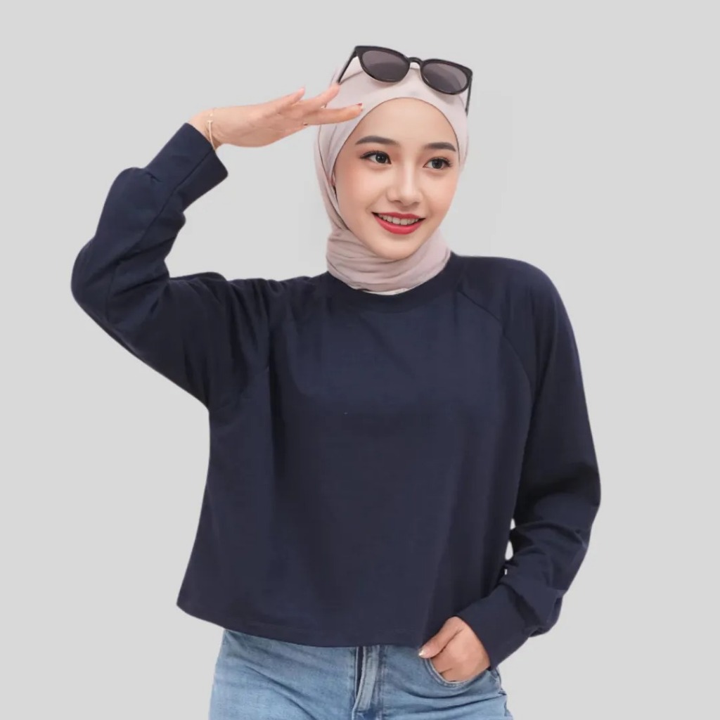 CROP TEE OVERSIZE KAOS POLOS CROP TOP LENGAN PANJANG HIJAB FRIENDLY