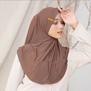 Hijab Instant Terbaru Hamidah Size L Label Akrilik Gold Bahan Jersey Premium-Bergo Pet Jersey Ukuran
