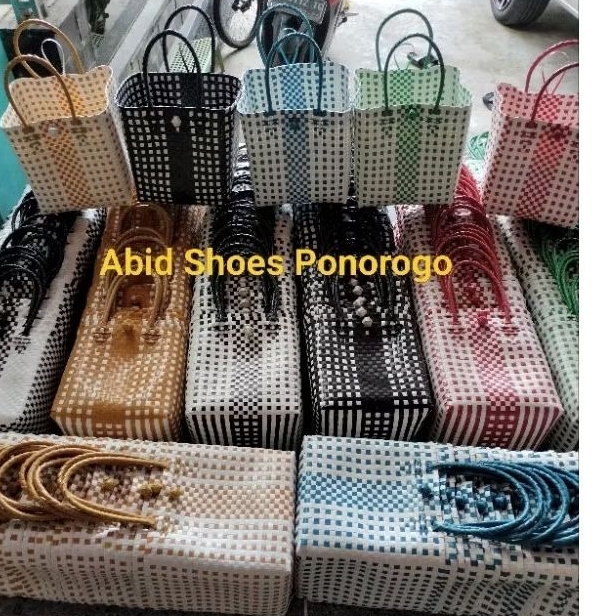 grosir tas anyaman plastik | tas hajatan | tas kotak nasi READY STOK