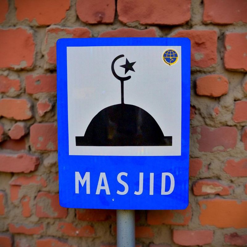 

RAMBU PETUNJUK MESJID Reflekiv