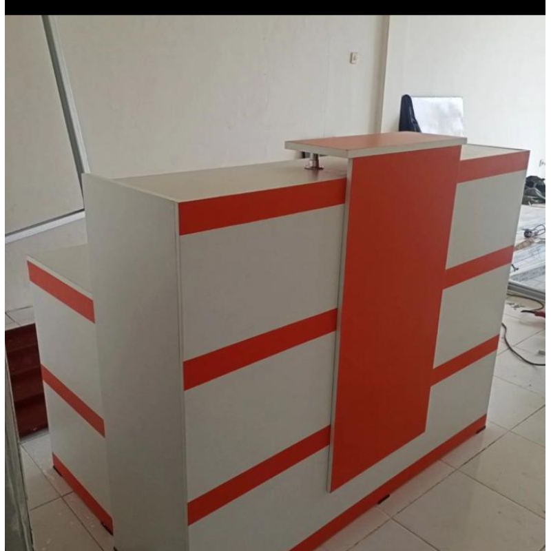 meja kasir resepsionis letter L NF4