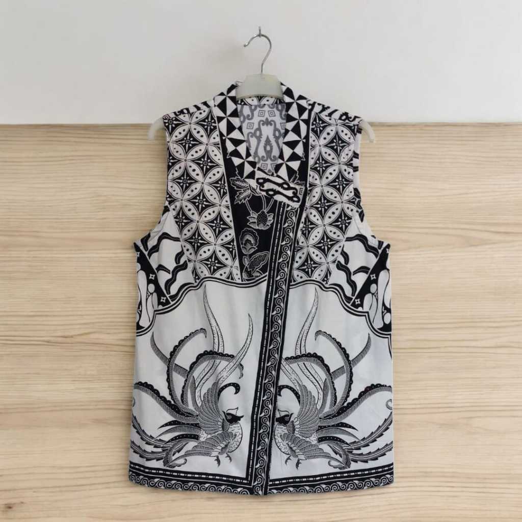 BLAZER BATIK / OUTER BATIK / VEST BATIK WANITA JUMBO SIZE