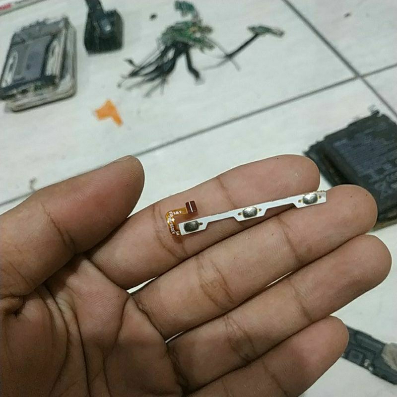 fleksibel power volume bekas Asus L1