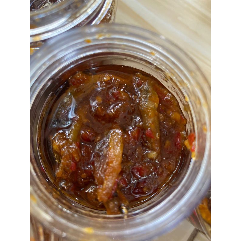 

sambal ayam suwir, sambal teri, dan sambal cumi