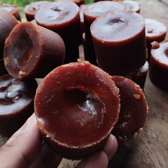 

Gula Aren Tanpa Campuran Bahan Pengawet Berat 1kg