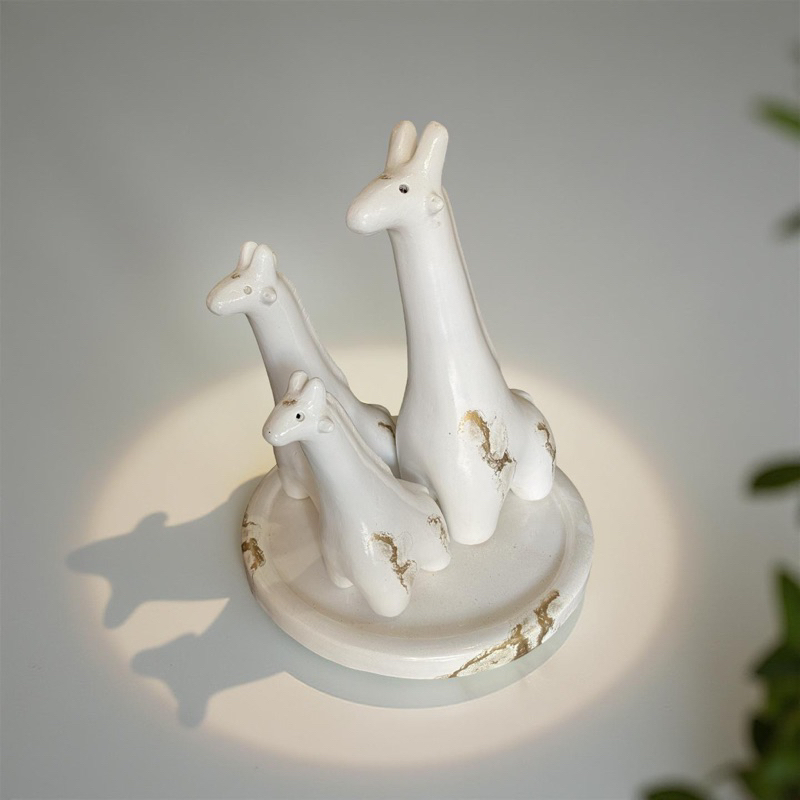 Figurine Jerapah, Kuda Laut, Rusa Keramik Lucu – Dekorasi Unik & Estetik