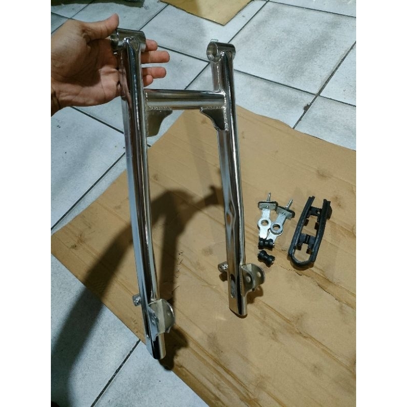 SWING ARM BELAKANG YAMAHA RX KING / AREM BELAKANG SUPER TEBAL RX KING SET KARET + STELAN RANTAI + PA