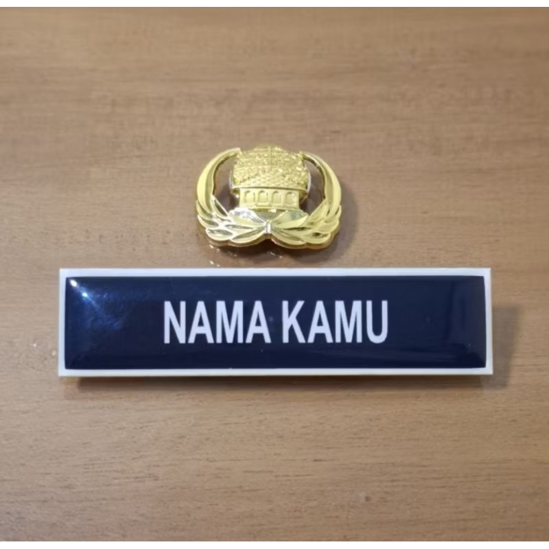 

Nama dada + Pin korpri (Sepasang) List Putih