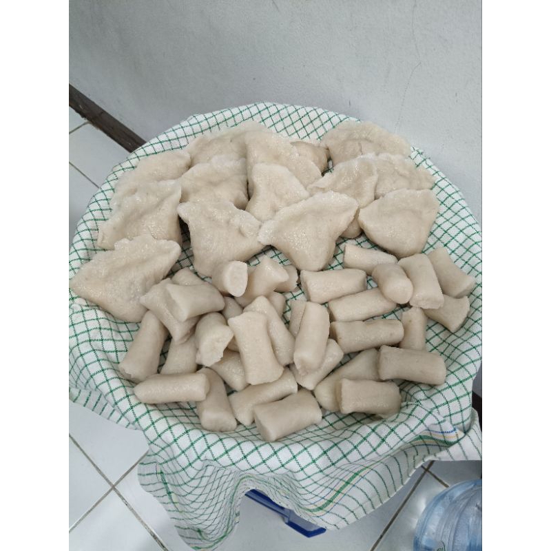 

pempek lenjer kecil ikan tenggiri asli