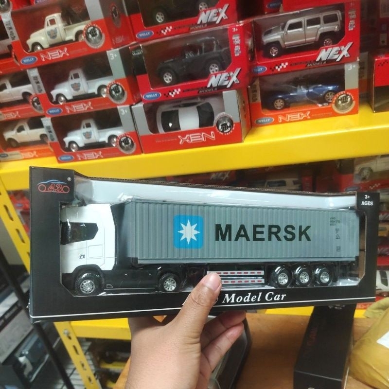 Diecast Miniatur Truck Scania container maersk