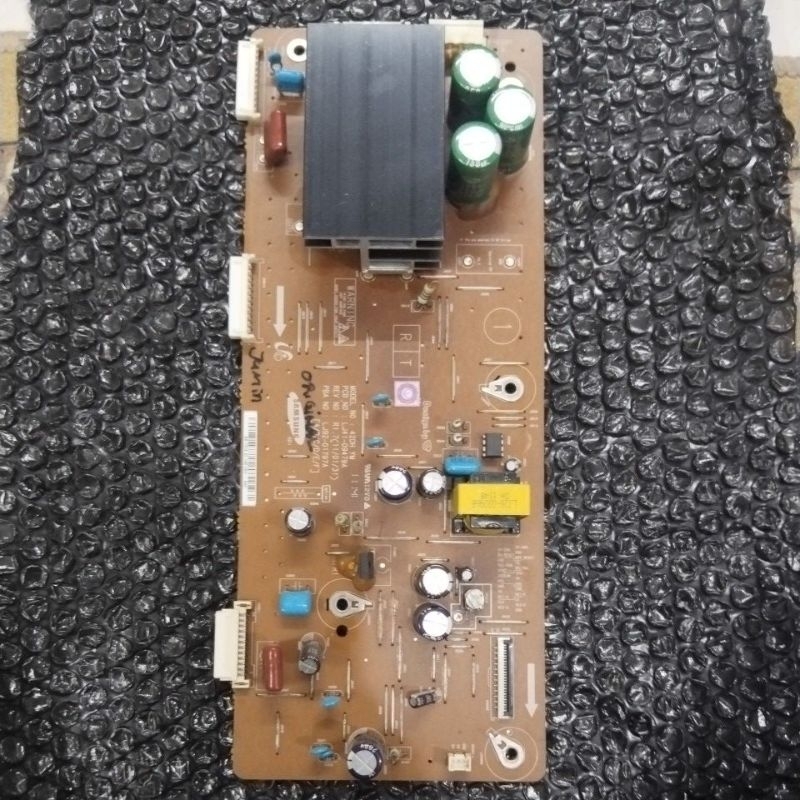 y sus y main plasma samsung 43D450 samsung 43d470