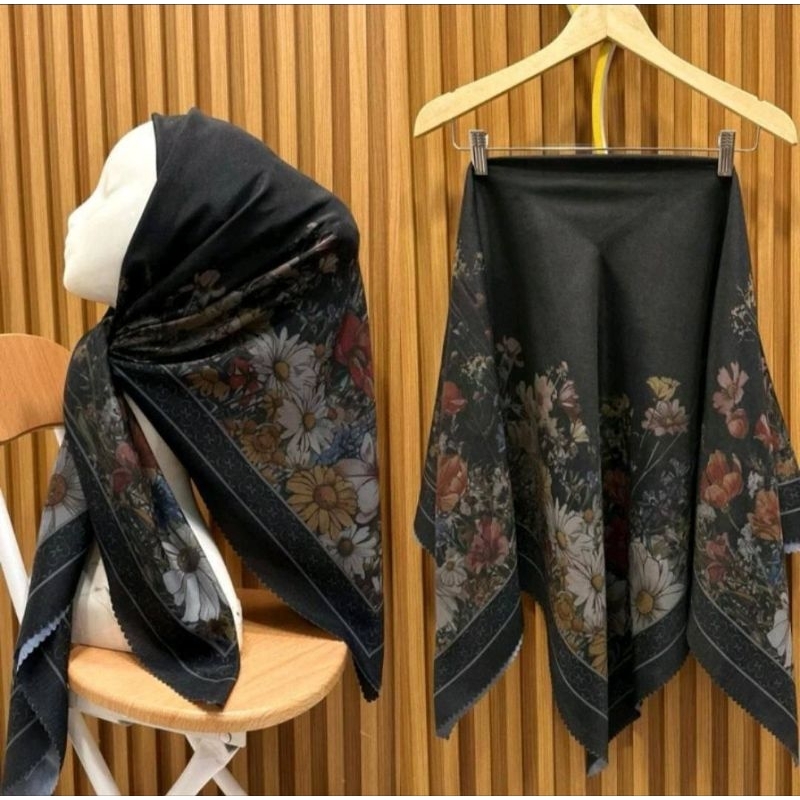 Krudung Segi Empat Motif Bunga Premium