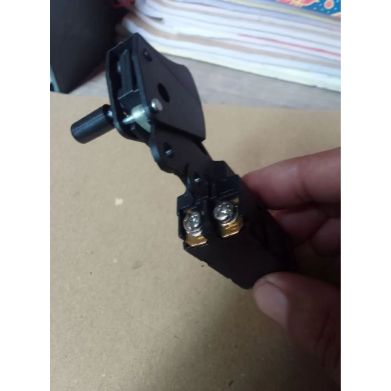 Switch gerinda Makita GA6020/GA5020