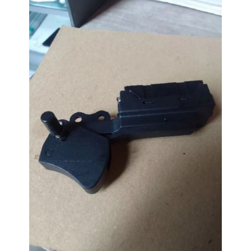 Switch gerinda Makita GA6020/GA5020