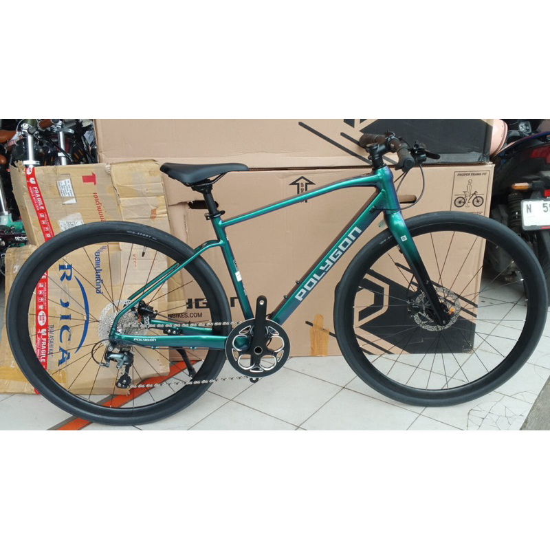 SEPEDA HYBRID POLYGON PATH 4 CHAMELEON/PURPLE 1 x 10 Speed 700C FREE HELM AXEL