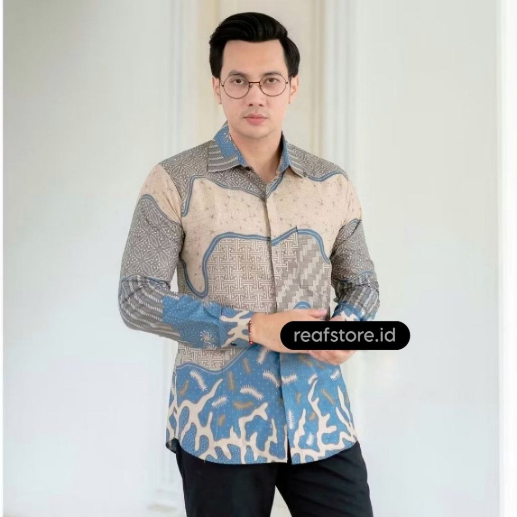 Kemeja Batik Pria Lengan Panjang Warna Biru Denim Formal Casual Baju Batik Kantor Cowok Terbaru