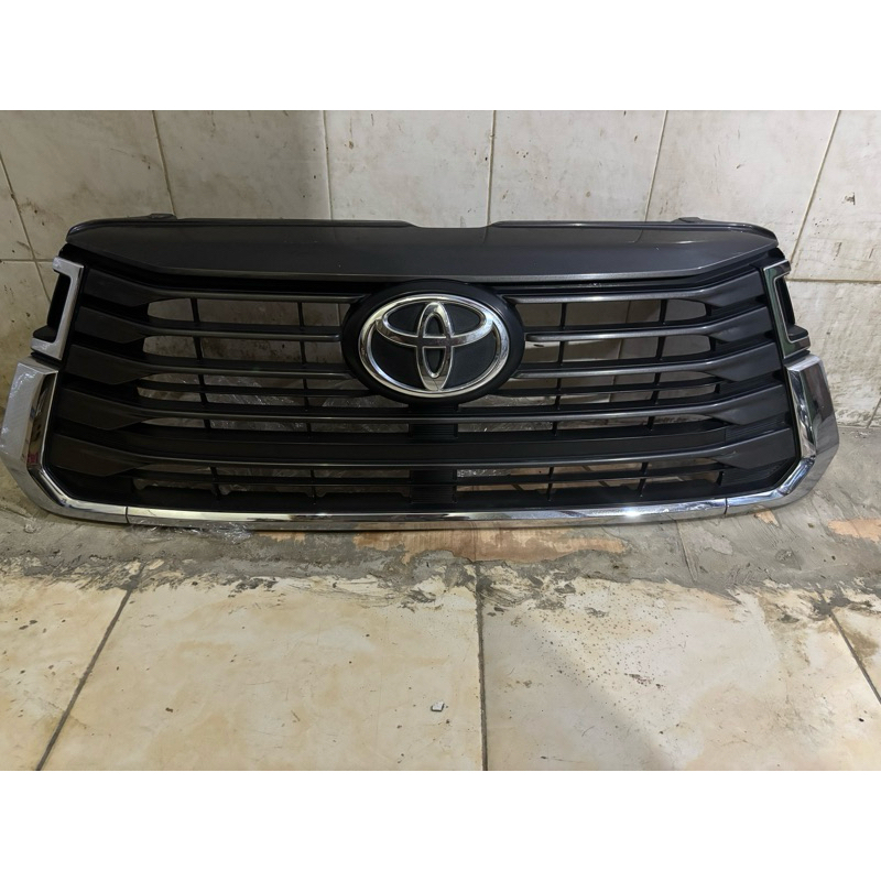 gril gril mobil Toyota Innova reborn type g type v th 2021 2022