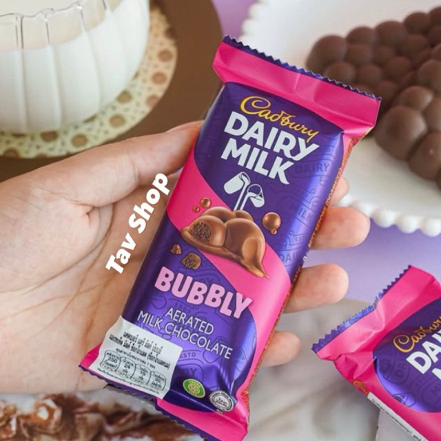 

Cadbury Dairy Milk Bubbly Chocolate (46g) Import