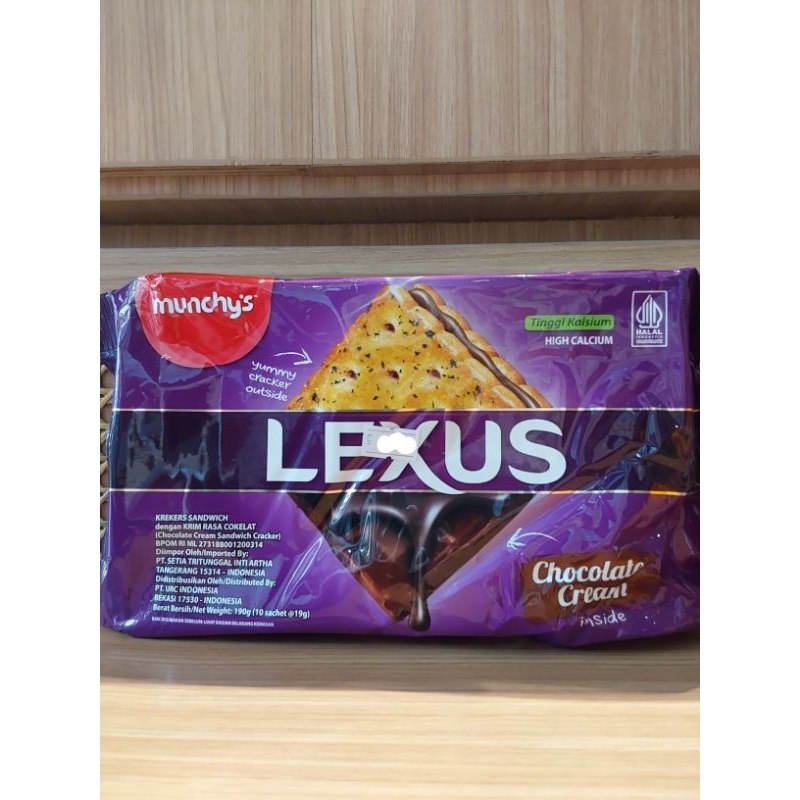 

LEXUS KREKERS SANDWICH DENGAN KRIM COKELAT 190 GR, LEXUS KREKERS SANDWICH DENGAN KRIM LEMON 190 GR, LEXUS KREKERS SANDWICH DENGAN KRIM KACANG 190 GR,